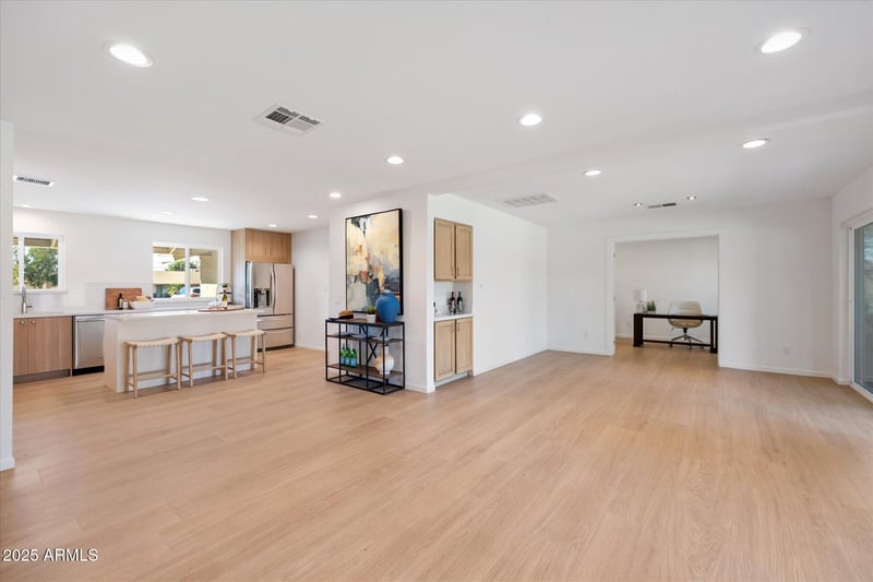 8126 Cypress St, Scottsdale, AZ 85257