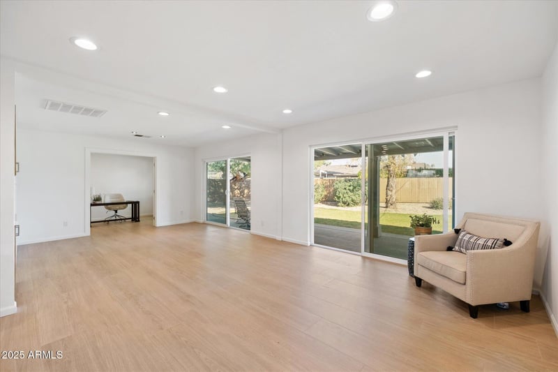 8126 Cypress St, Scottsdale, AZ 85257