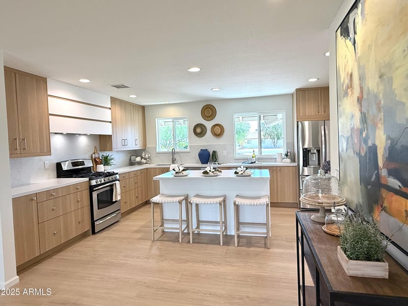 8126 Cypress St, Scottsdale, AZ 85257