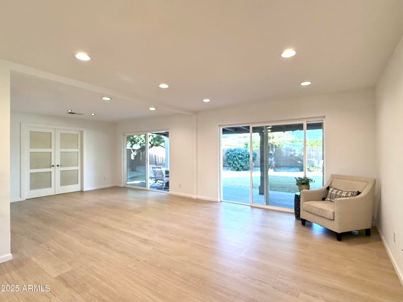 8126 Cypress St, Scottsdale, AZ 85257