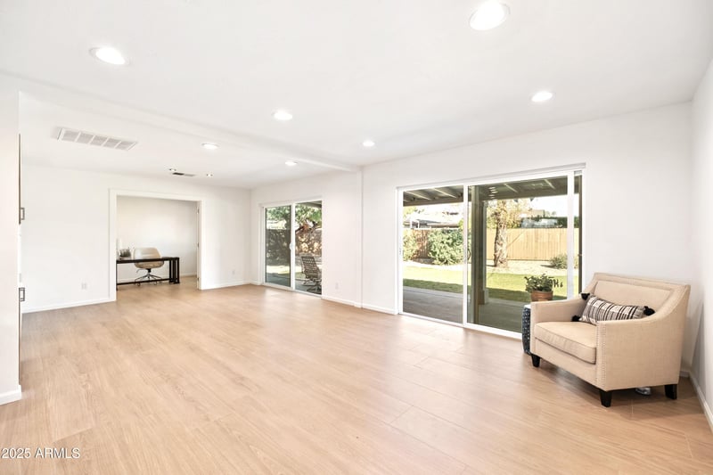 8126 Cypress St, Scottsdale, AZ 85257