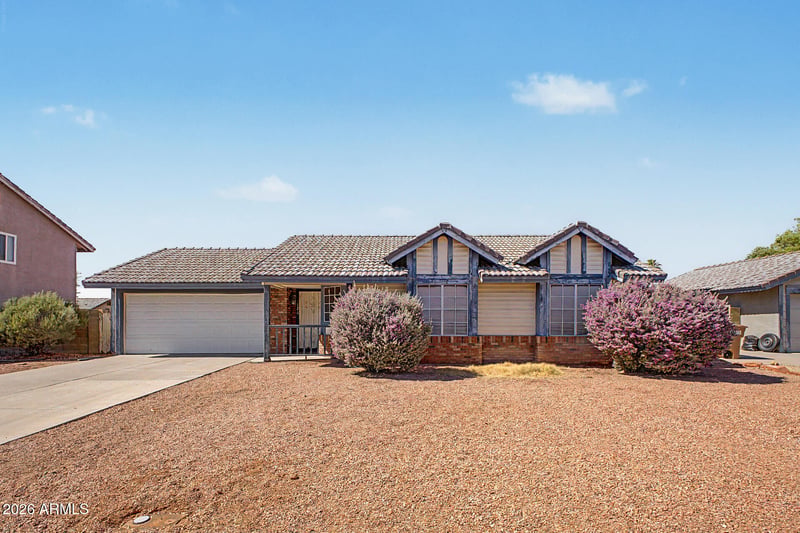 8126 W Columbine Dr, Peoria, AZ 85381