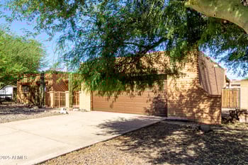 8127 56th Ave, Glendale, AZ 85302