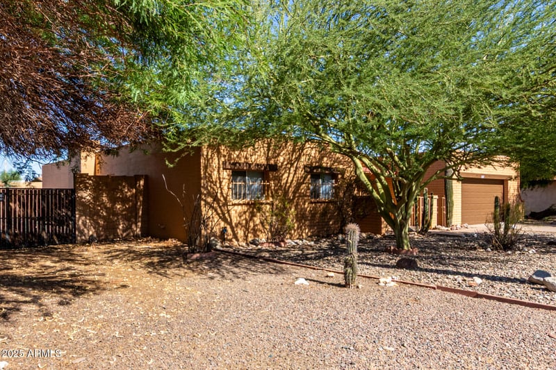 8127 56th Ave, Glendale, AZ 85302