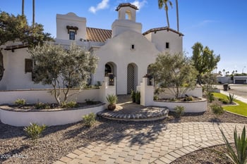 8127 Del Capitan Dr, Scottsdale, AZ 85258