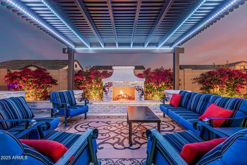 8127 June St, Mesa, AZ 85207