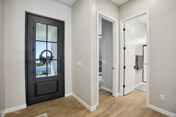 8128 Jasmine St, Mesa, AZ 85207