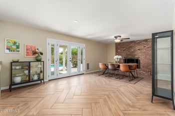 8129 17th Dr, Phoenix, AZ 85021