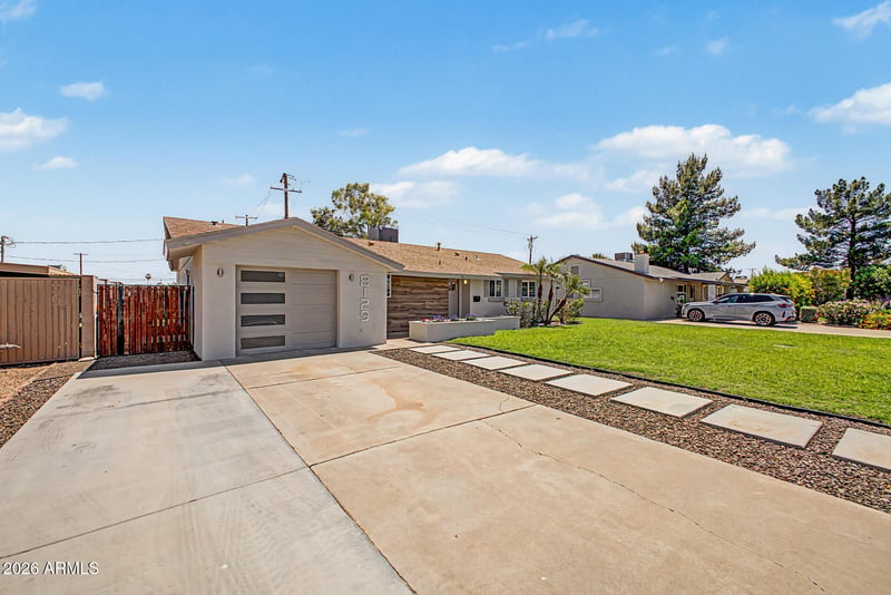 8129 Oak St, Scottsdale, AZ 85257