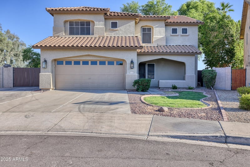 8129 Ross Ave, Peoria, AZ 85382