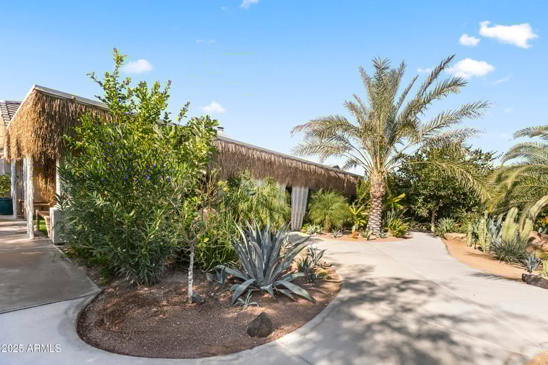 813 110th St, Mesa, AZ 85207