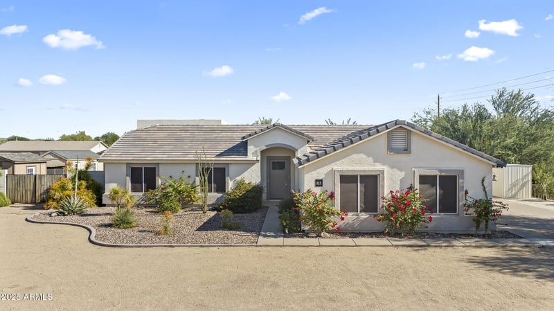 813 110th St, Mesa, AZ 85207