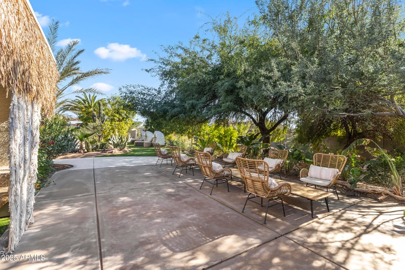 813 110th St, Mesa, AZ 85207