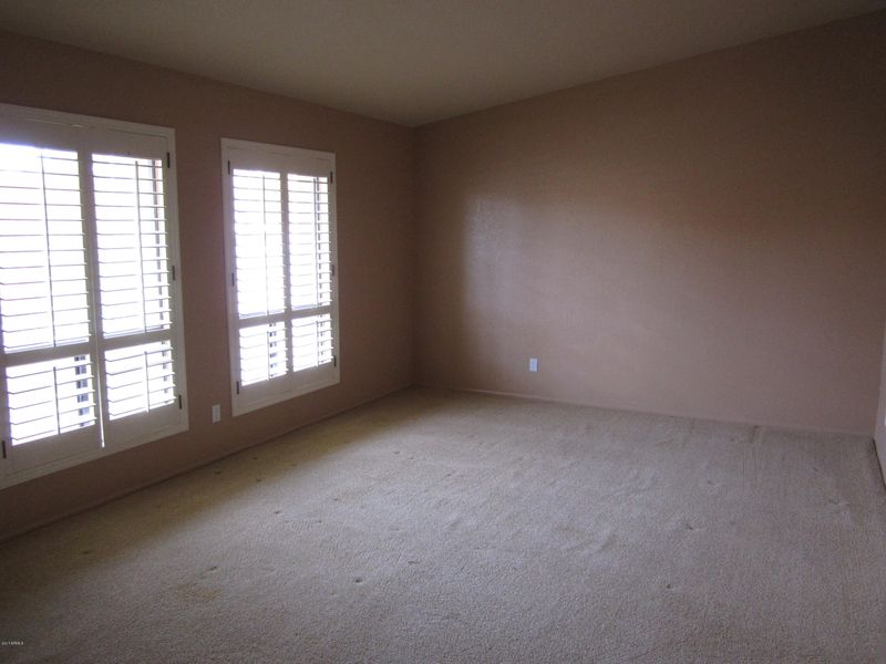813 E Brook Hollow Dr, Phoenix, AZ 85022