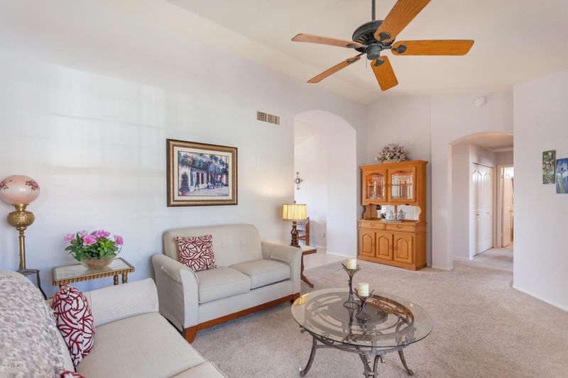 813 E Michigan Ave, Phoenix, AZ 85022