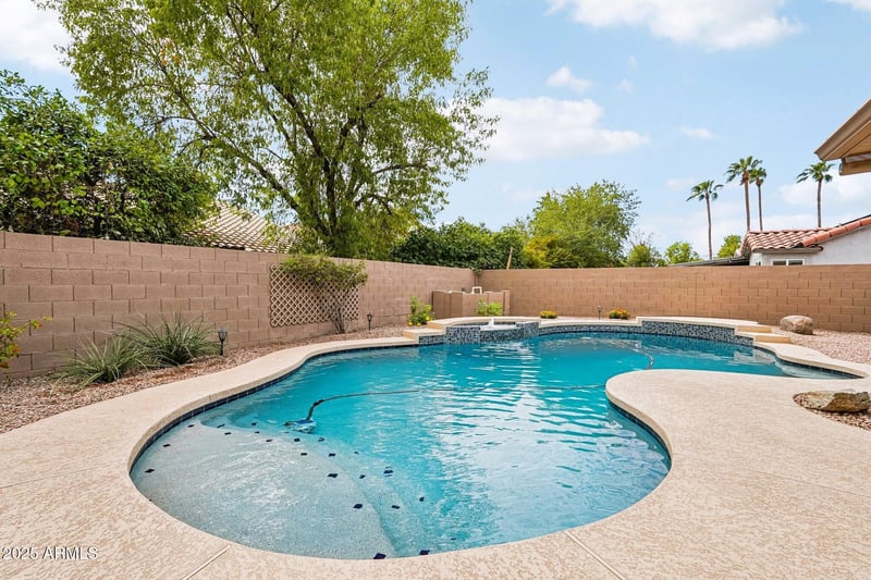 813 San Remo Ave, Gilbert, AZ 85234