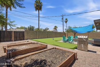 813 W Romo Jones St, Tempe, AZ 85281