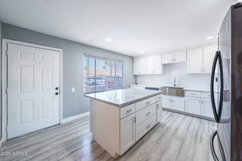 8131 Amelia Ave, Scottsdale, AZ 85251