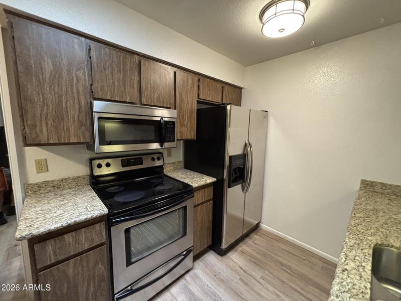 8131 N 107th Ave #91, Peoria, AZ 85345