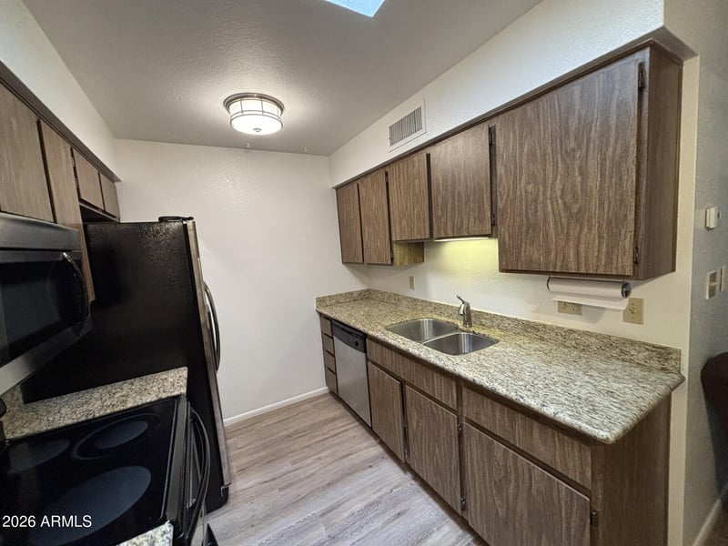 8131 N 107th Ave #91, Peoria, AZ 85345