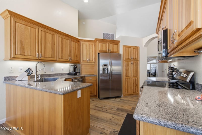 8132 E Sweet Acacia Dr, Gold Canyon, AZ 85118