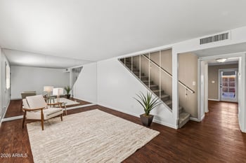 8135 Central Ave #4, Phoenix, AZ 85020