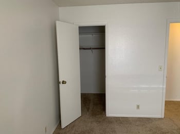 8135 Krall St, Glendale, AZ 85303