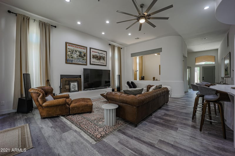 8136 Beardsley Rd, Scottsdale, AZ 85255