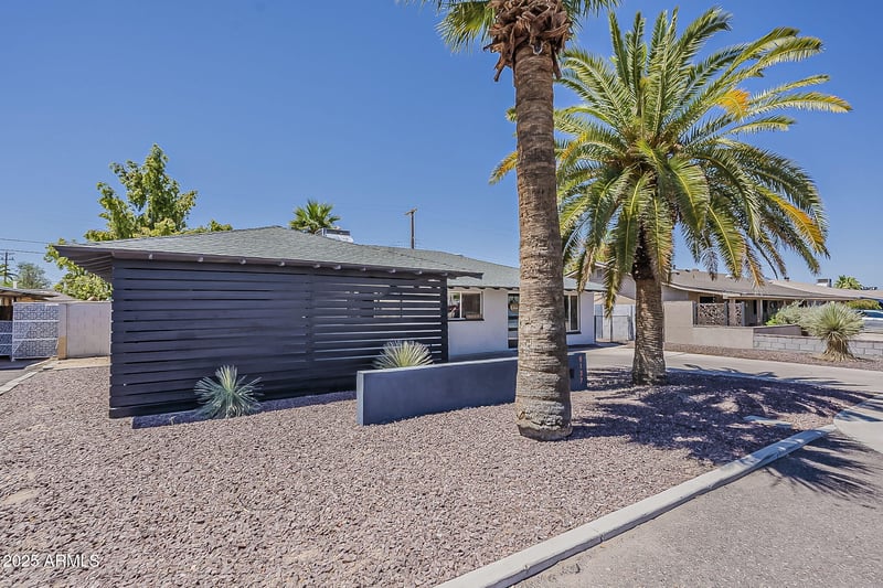 8137 Indian School Rd, Scottsdale, AZ 85251
