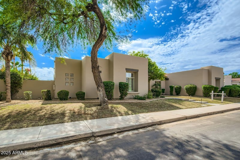 8137 Sunnyside Dr, Scottsdale, AZ 85260