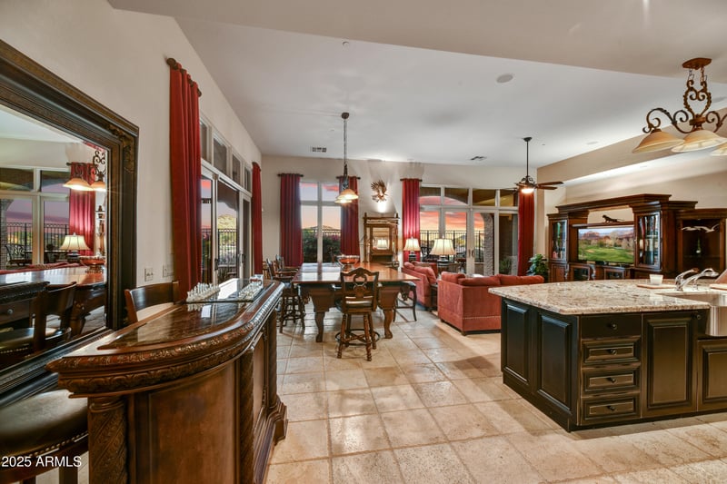 8139 Club Village Dr, Gold Canyon, AZ 85118