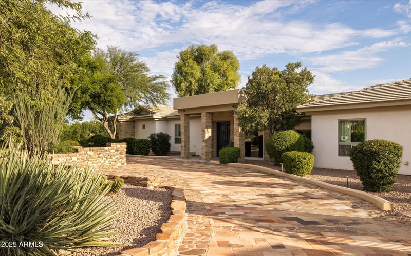 8139 Desert Cove Ave, Scottsdale, AZ 85260