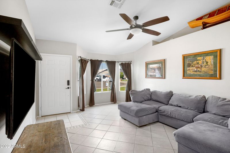 8139 E Dover St, Mesa, AZ 85207