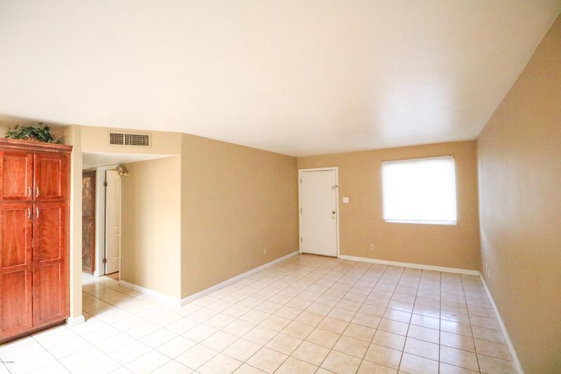 8139 W Fairmount Ave, Phoenix, AZ 85033