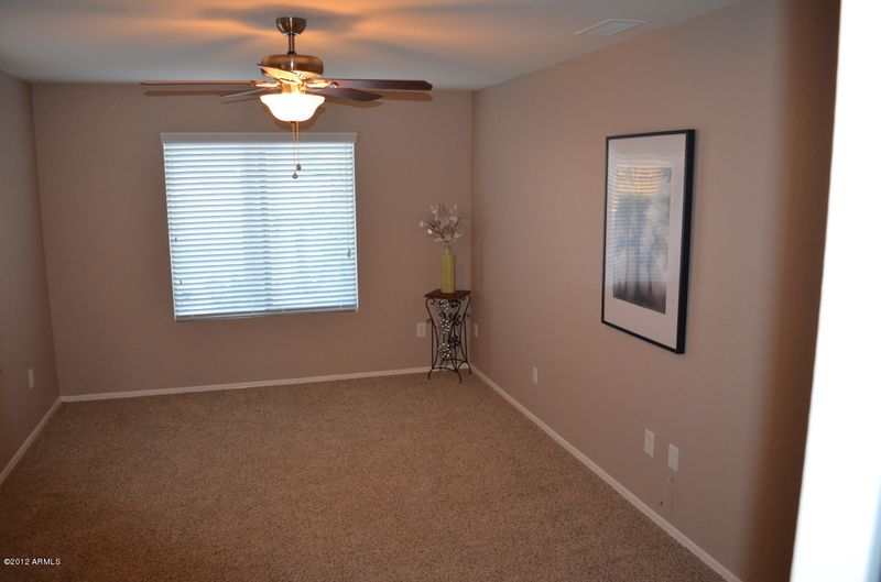 814 E Ross Ave, Phoenix, AZ 85024