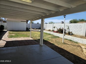 814 Tonopah Dr, Phoenix, AZ 85027