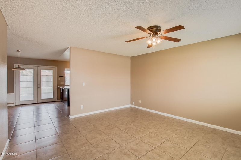 814 W Libra Dr, Tempe, AZ 85283