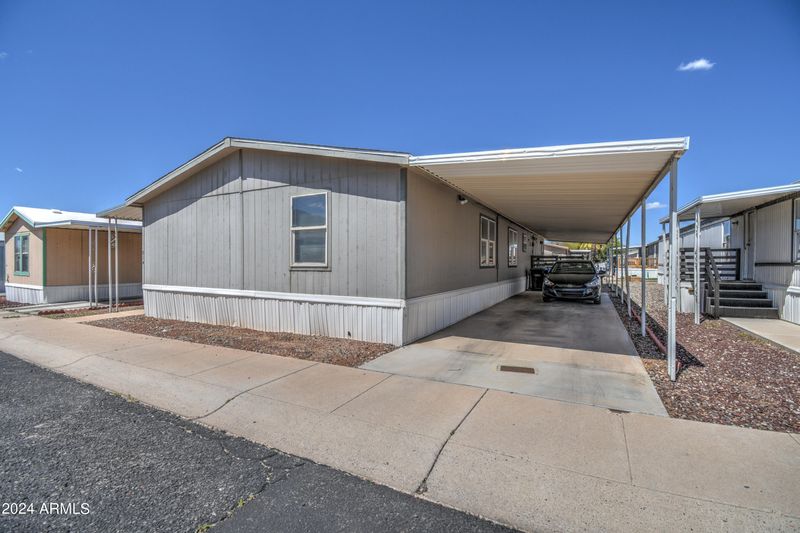 814 W Mineral Rd, Phoenix, AZ 85041