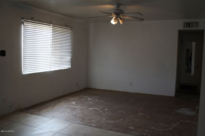814 W Monte Way, Phoenix, AZ 85041