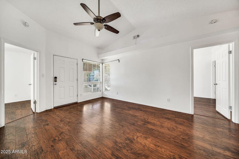 8140 107th Ave #134, Peoria, AZ 85345