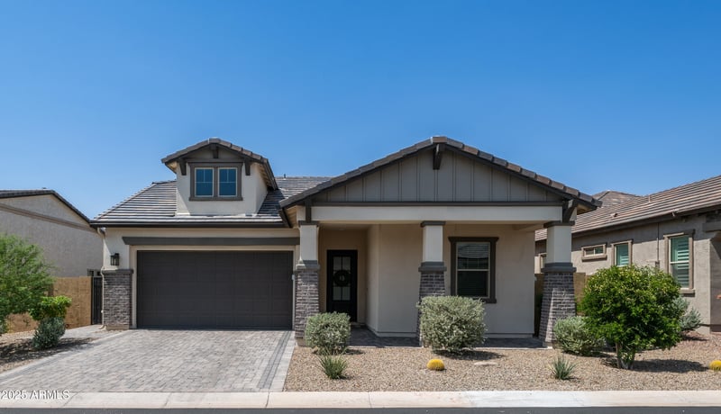 8140 June St, Mesa, AZ 85207