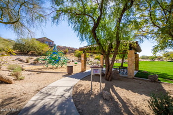 8140 Vista Canyon St, Mesa, AZ 85207