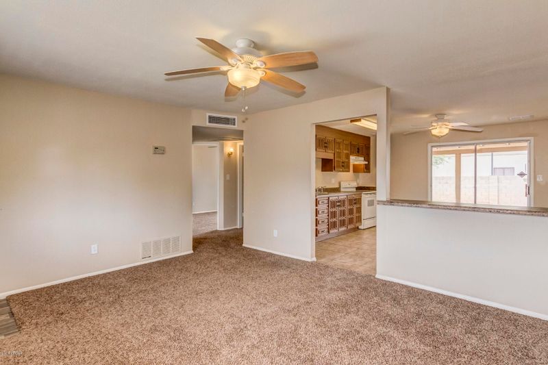 8140 W Pierson St, Phoenix, AZ 85033