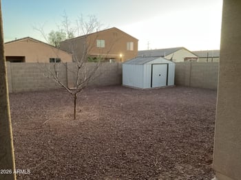 8141 Encinas Ln, Phoenix, AZ 85043