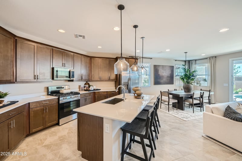 8141 Paloma Ave, Mesa, AZ 85212