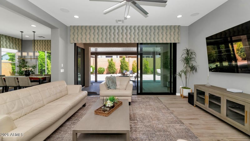 8142 Jaeger St, Mesa, AZ 85207
