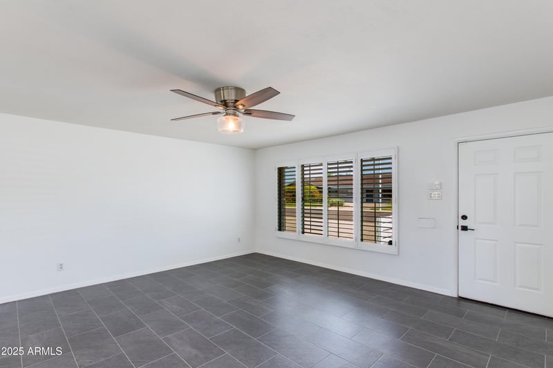 8143 Columbus Ave, Scottsdale, AZ 85251