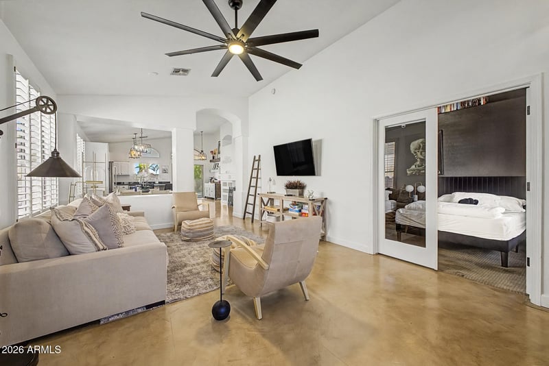 8143 Michelle Dr, Scottsdale, AZ 85255