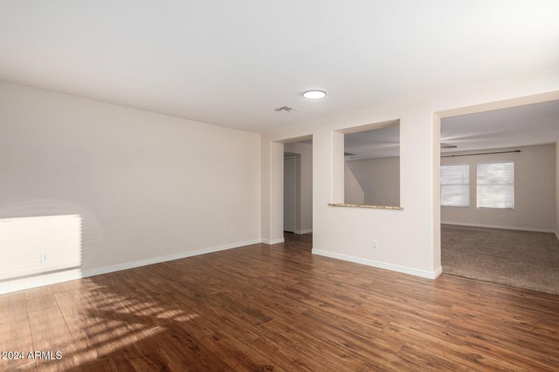 8143 E Obispo Ave, Mesa, AZ 85212