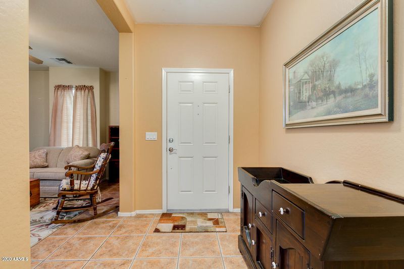 8143 W Riverside Ave, Phoenix, AZ 85043